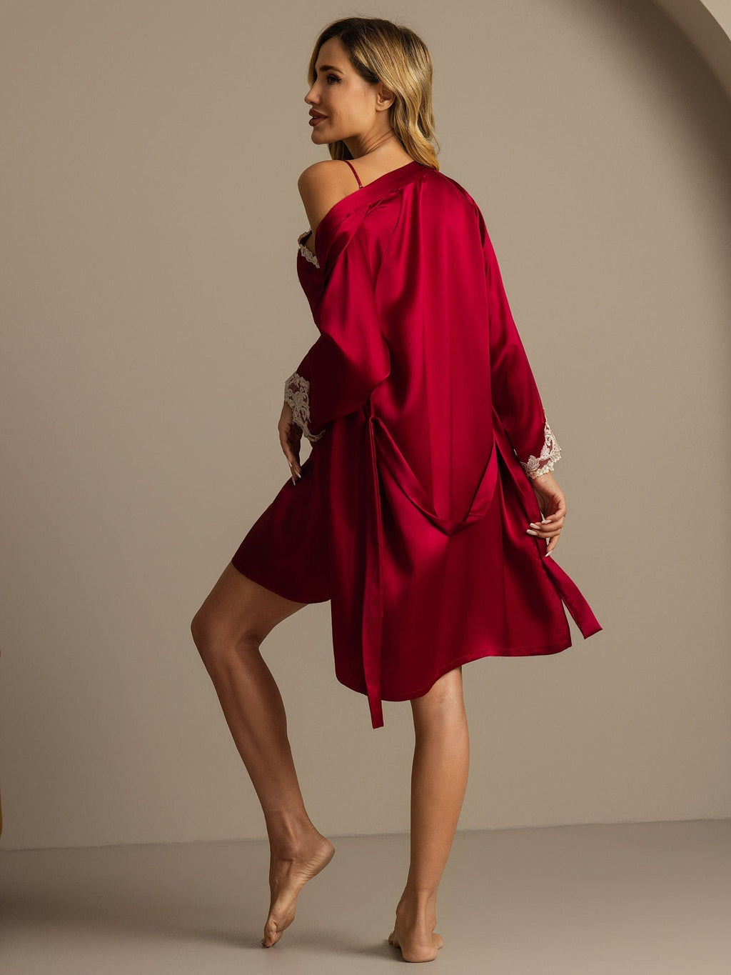 Elegante Conjunto De Camisón Y Bata De Pura Seda 2 Piezas