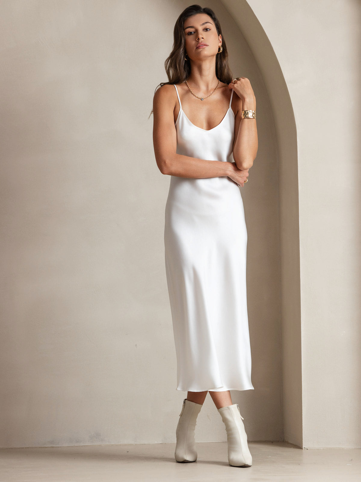 Vestido Largo de Seda Pura con Tirantes Finos