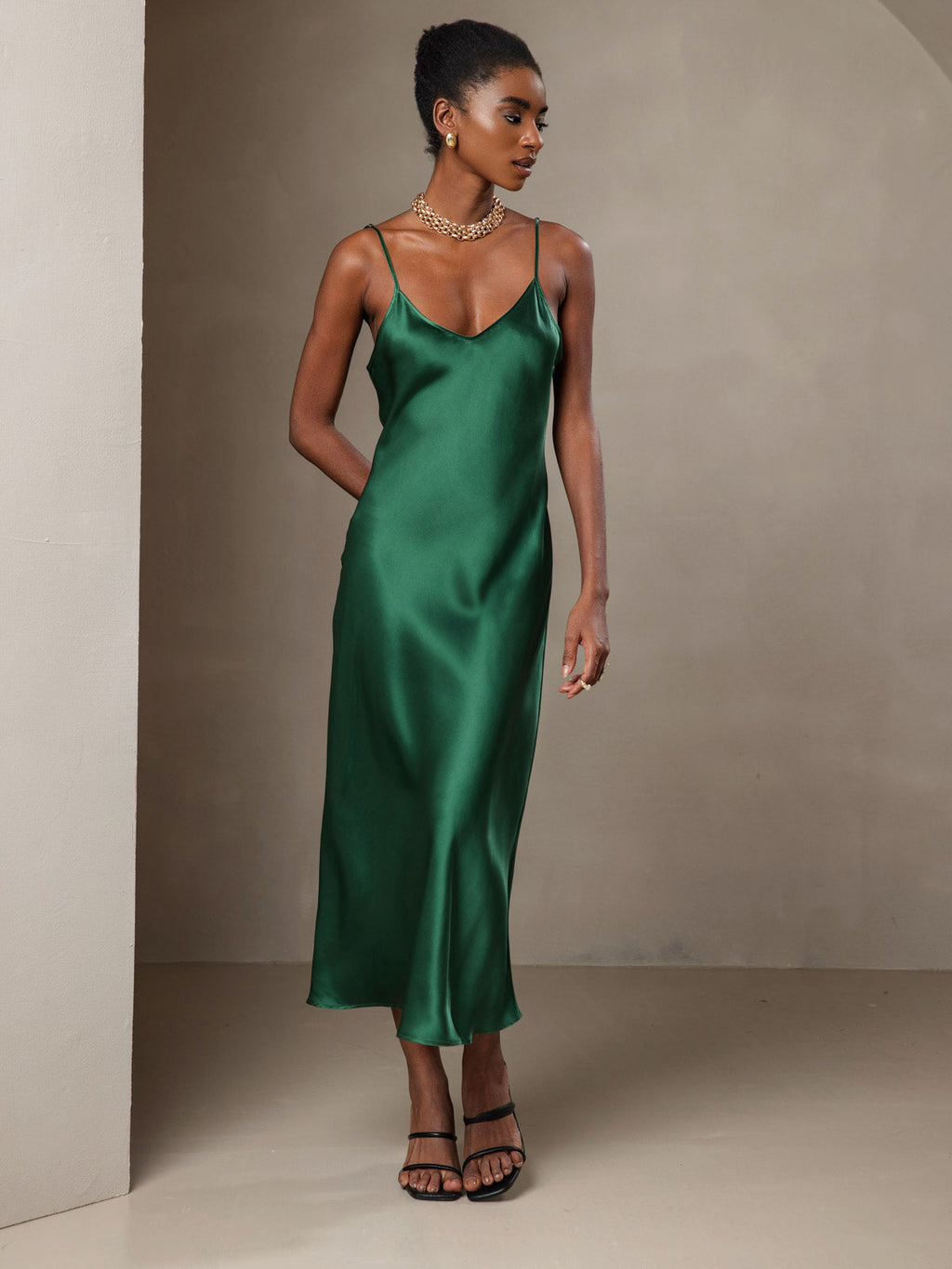 Vestido Largo de Seda Pura con Tirantes Finos