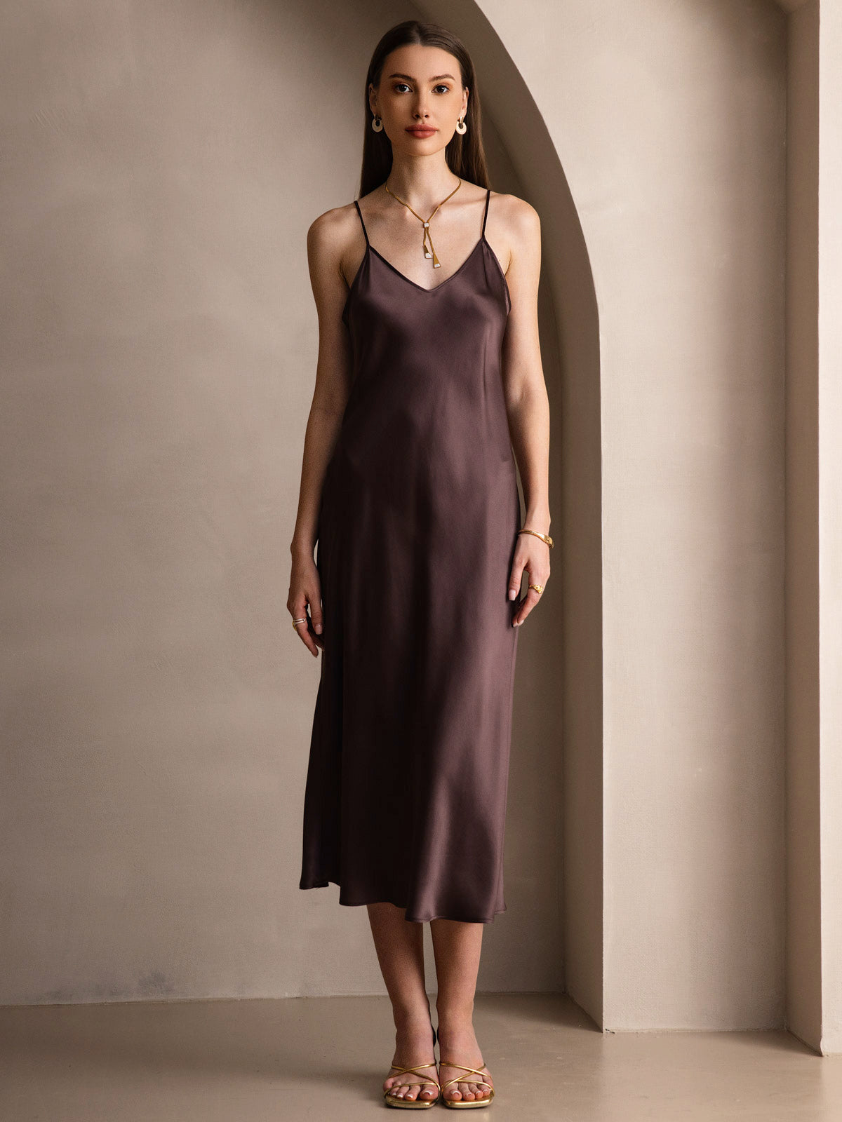 Vestido Largo de Seda Pura con Tirantes Finos