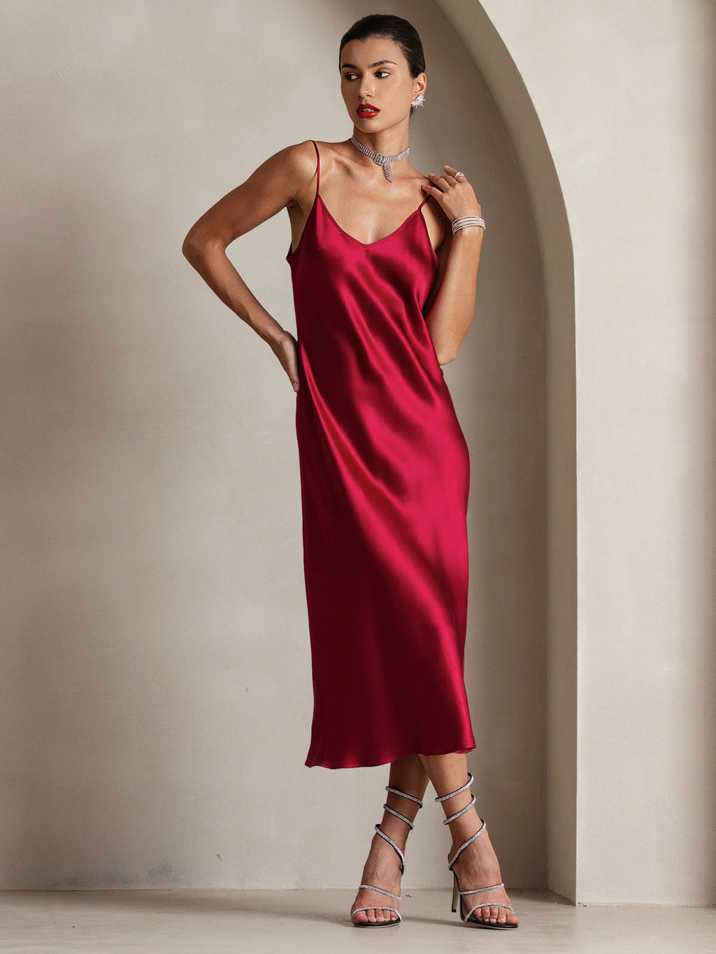 Vestido Largo de Seda Pura con Tirantes Finos
