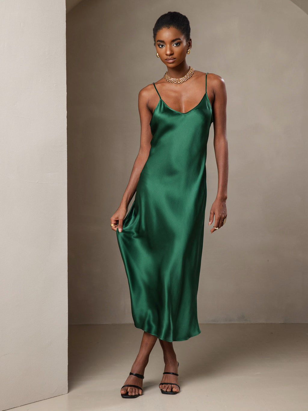 Vestido Largo de Seda Pura con Tirantes Finos