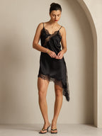 Pure Silk Vestido Corto con Escote en V y dobladillo Asimétrico con Diseño de Encaje