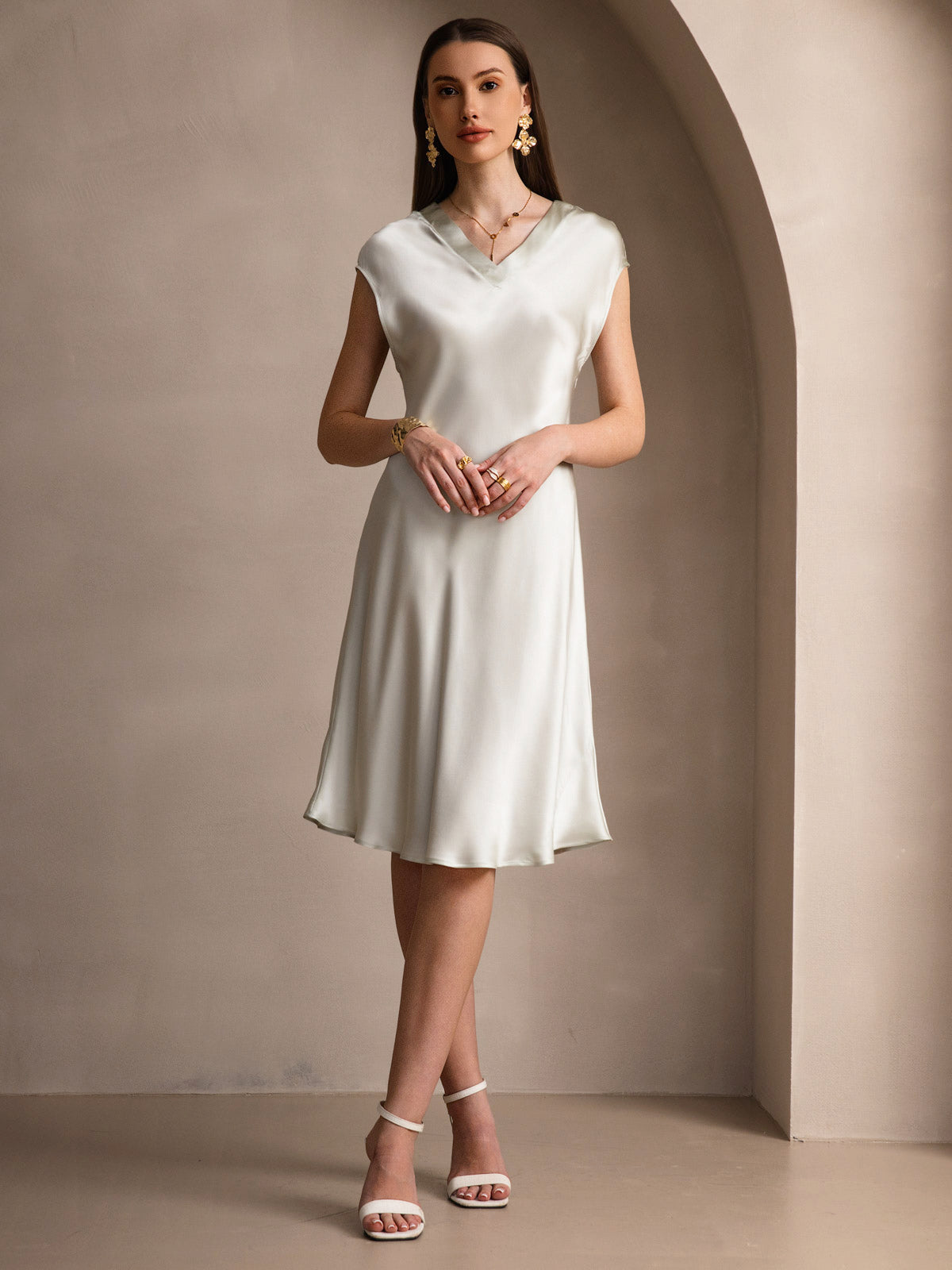 Pura Seda Elegante Cap Sleeve Vestido