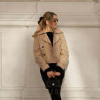 Chaqueta corta vintage de doble botonadura
