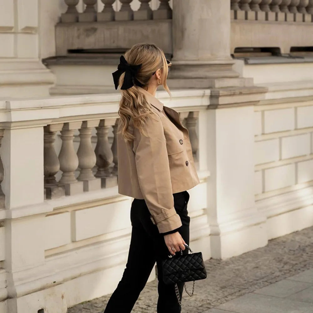 Chaqueta corta vintage de doble botonadura
