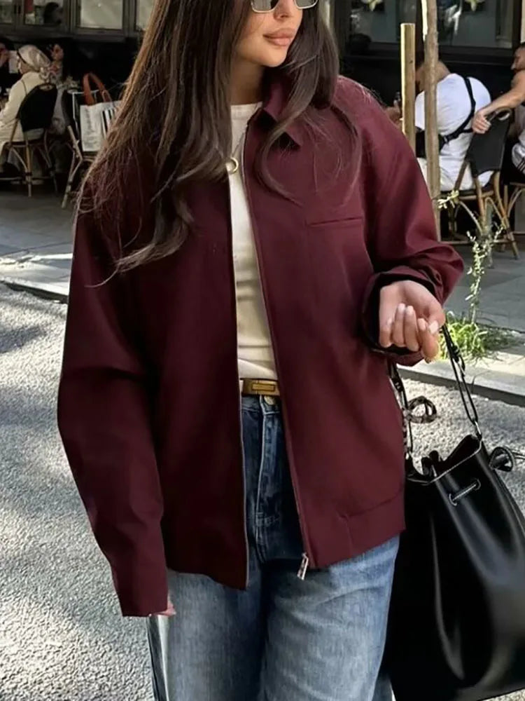 Chaqueta de lona con cremallera en color burdeos