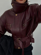 Chaqueta lisa de color burdeos