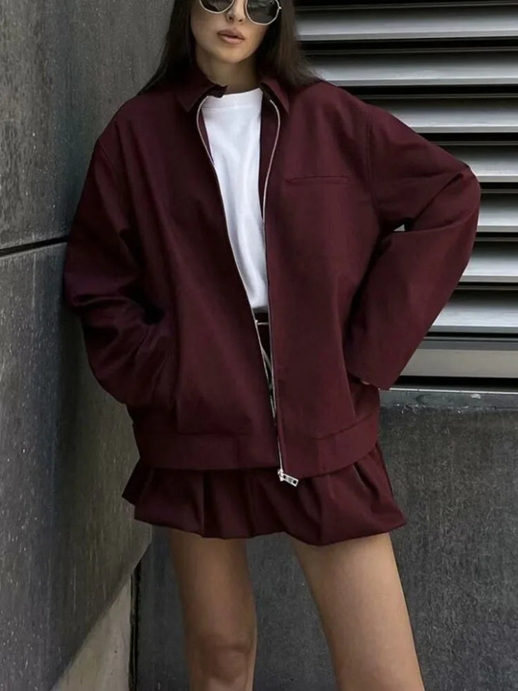 Chaqueta de lona con cremallera en color burdeos