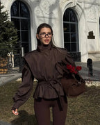 Chaqueta trench corta