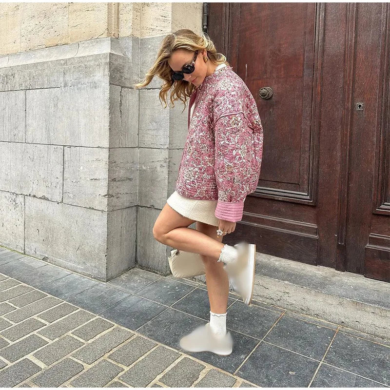 Chaqueta acolchada con estampado floral de Urraca