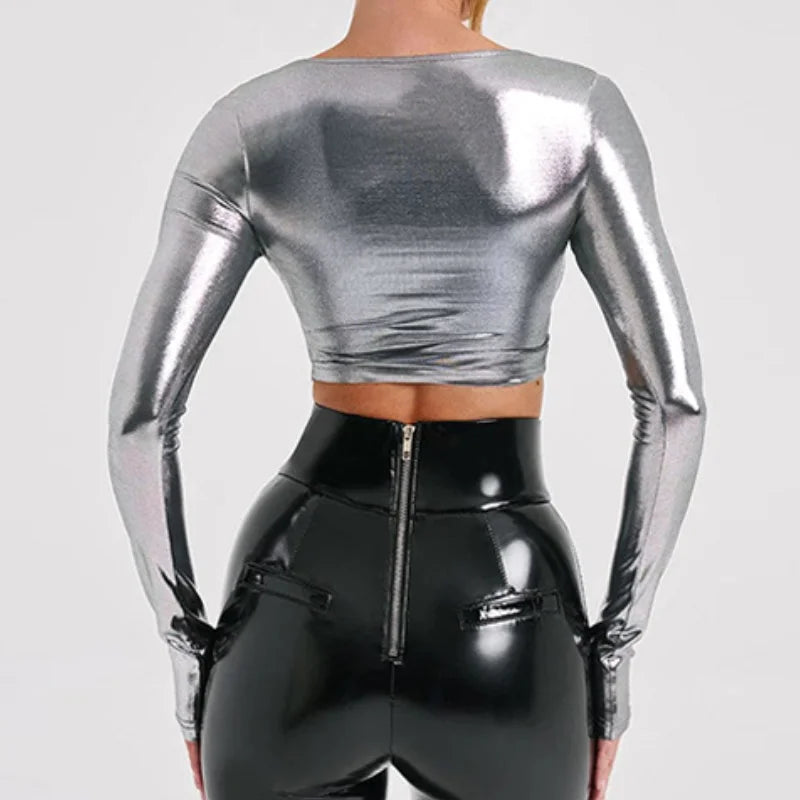 Top de charol brillante