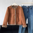 Chaqueta corta de piel sintética