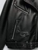 Chaqueta motera de cuero con cinturón