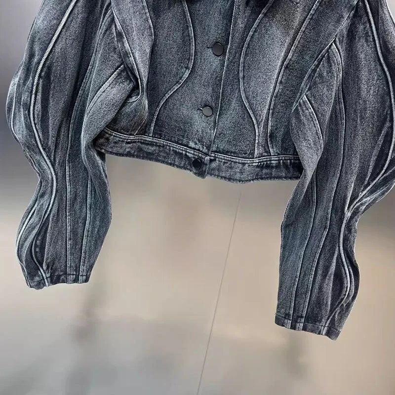 Chaqueta «Line» tridimensional