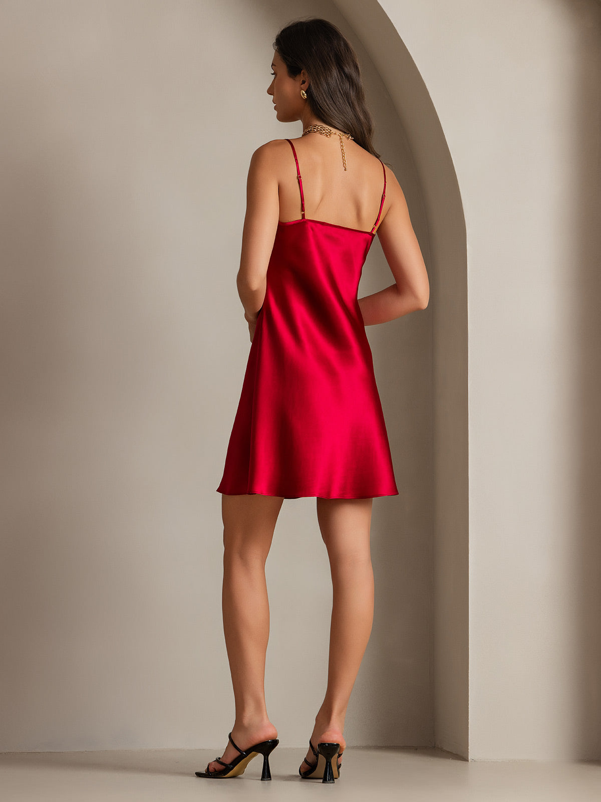 Pure Seda Corto Tirantes Finos Deslizante Vestido