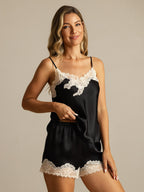 Conjunto De Seda Pura Con Tirantes Finos Y Escote En V Con Detalles De Encaje
