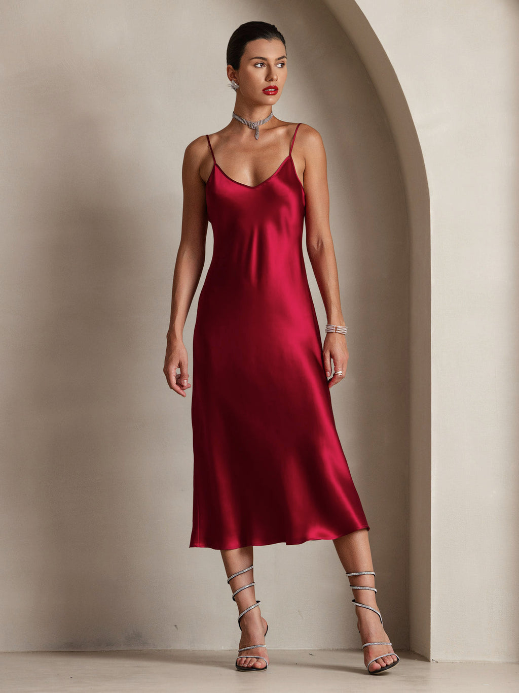 Vestido Largo de Seda Pura con Tirantes Finos