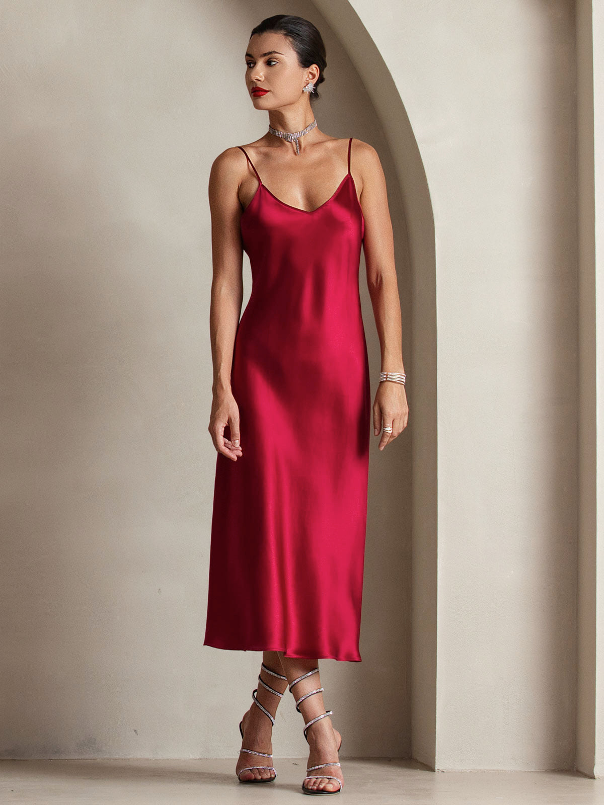 Vestido Largo de Seda Pura con Tirantes Finos
